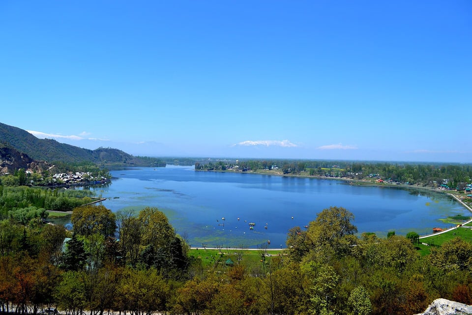 The blue expanse of Manasbal Lake.